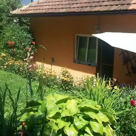 Konukevi Sobe Laveera *